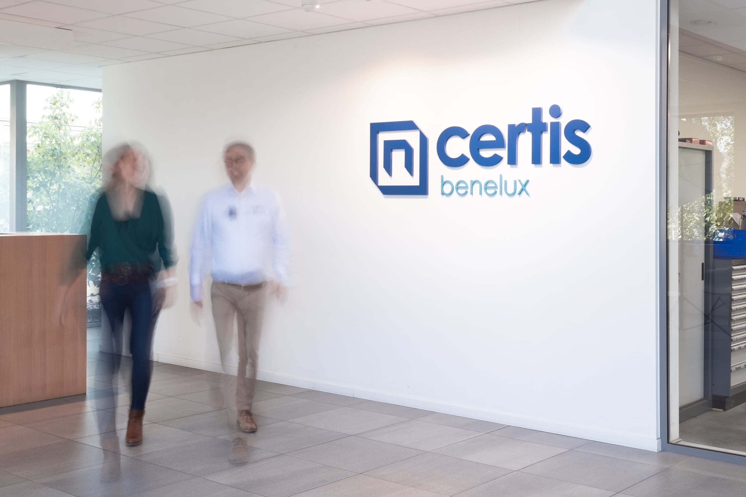 CERTIS révolutionne la palettisation avec Wrappah, une banderoleuse connectée !